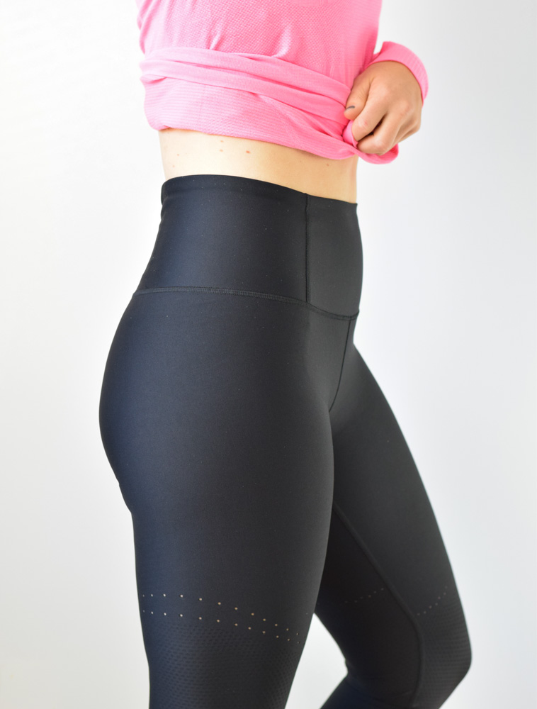 Review: Lululemon Zoned in Tight 