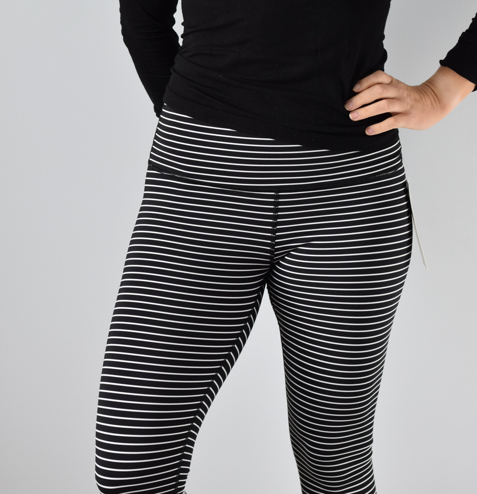 Athleta Women's Black and White Striped Workout Cropped Leggings
